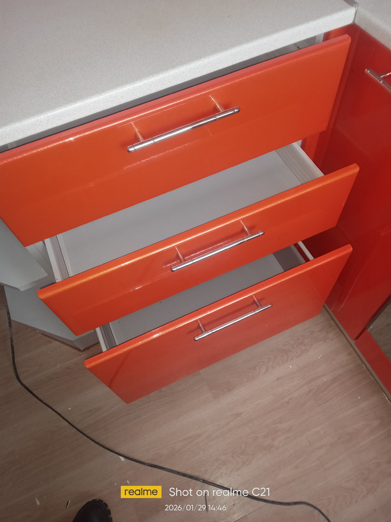 Кухонный гарнитур цветной - Фото 5