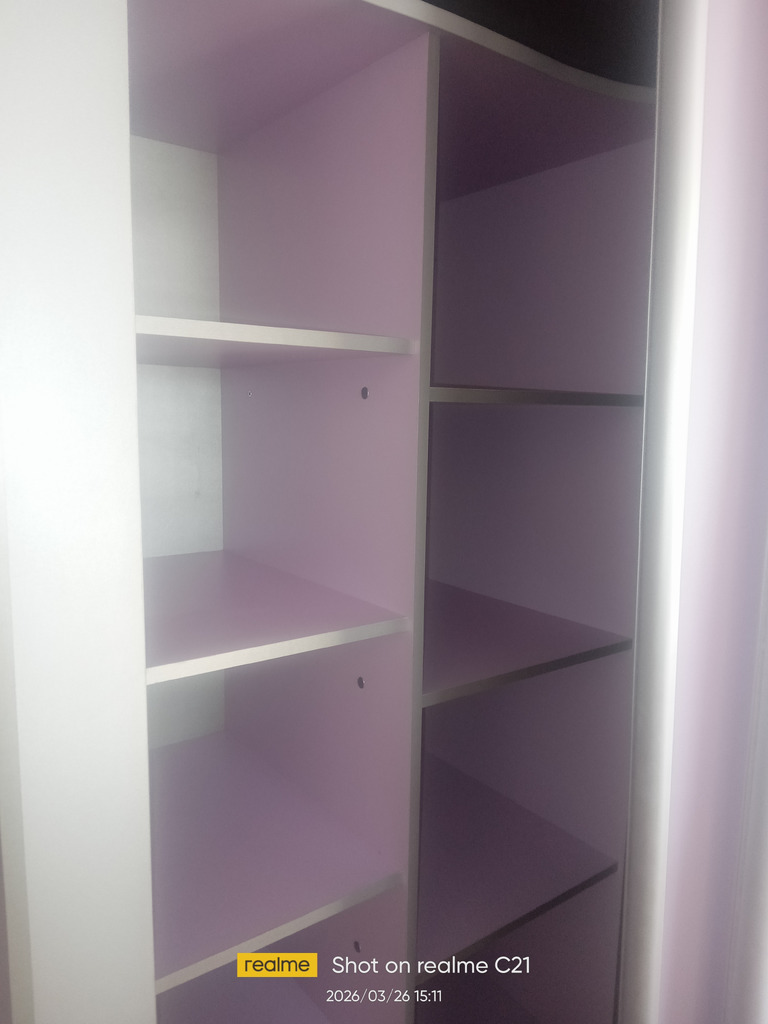 Шкаф купе очень вместительный - Фото 2