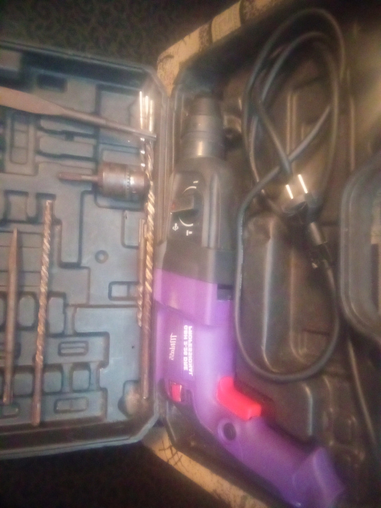 Перфоратор с документами не дорого с кейсом - Фото 1