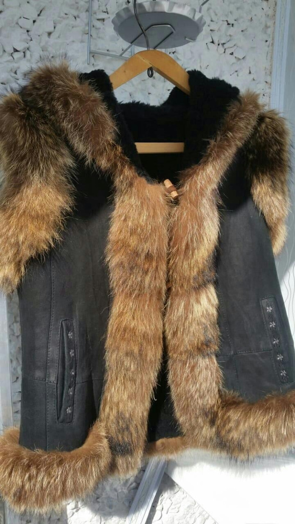 Жилетка меховая р.44-46 - Фото 1