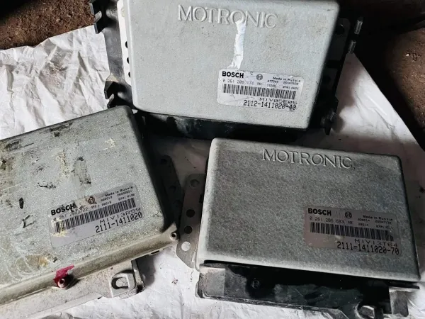 ЭБУ (мозги) ВАЗ 2110-2112 - Фото 1