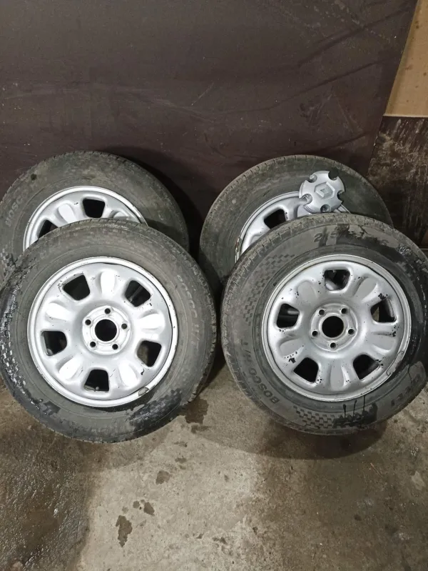 Продам летние колёса на дисках рено дастер 215/65 R16 - Фото 3