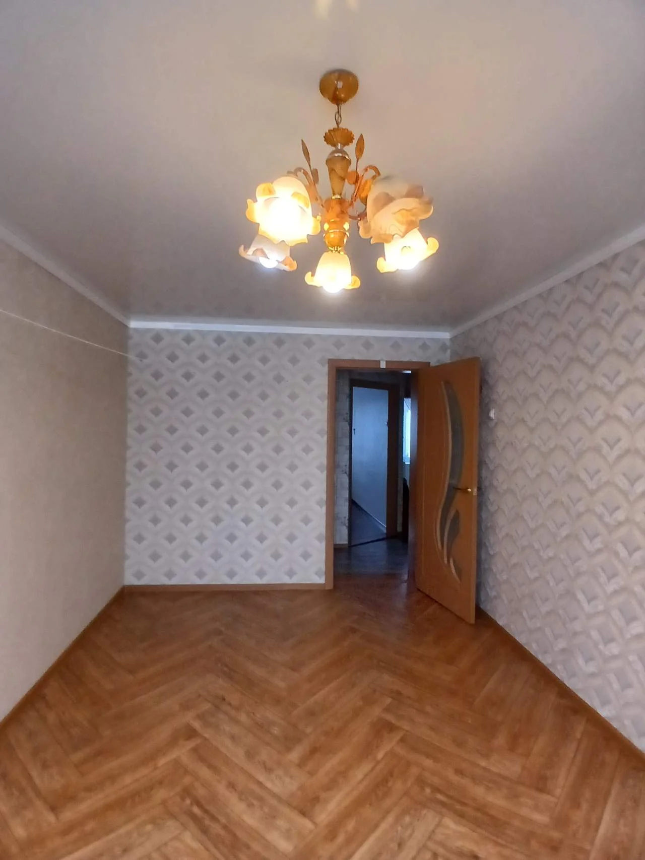 Продам двухкомнатную квартиру - Фото 1