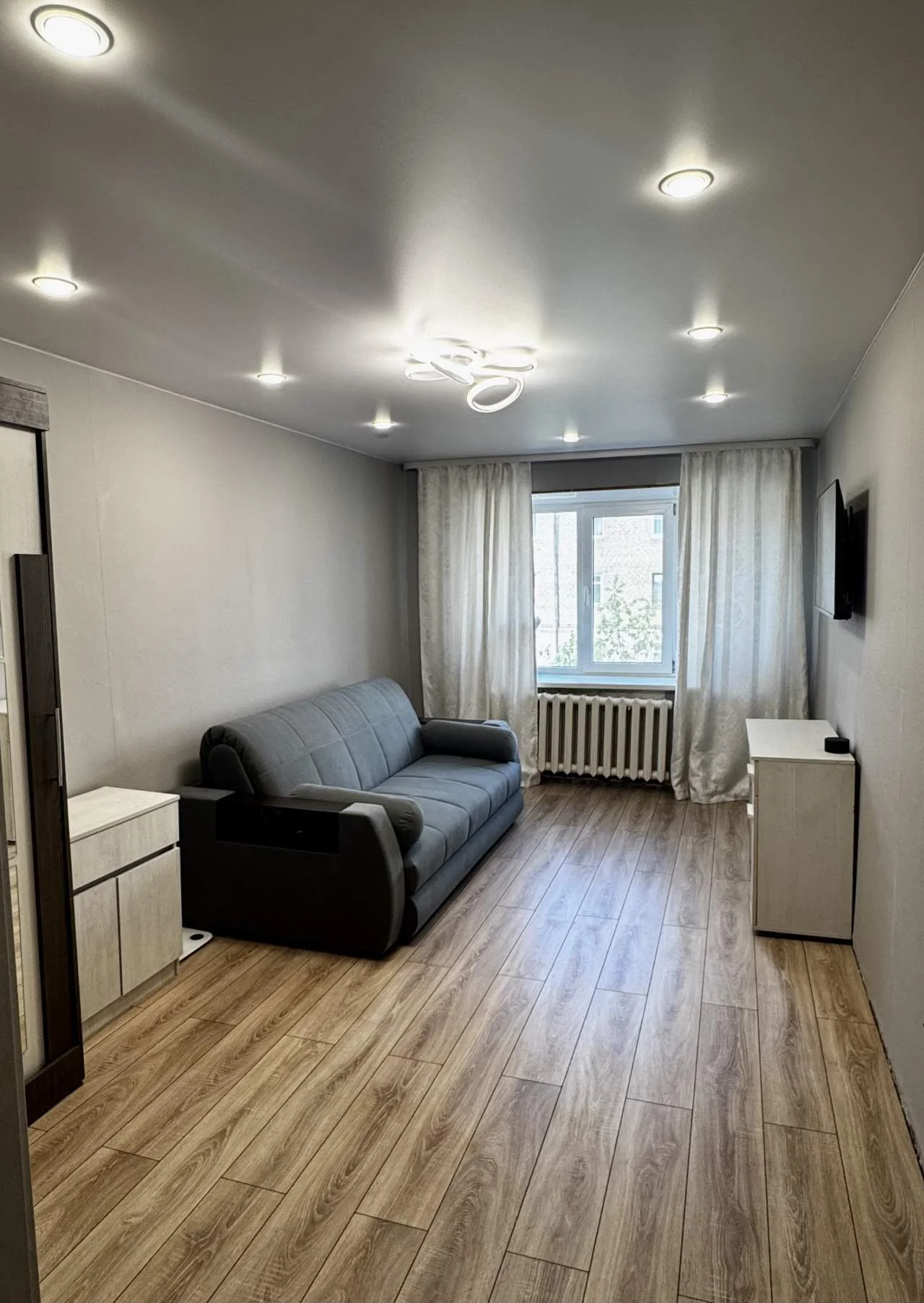 Продам 2-комнатную квартиру - Фото 1