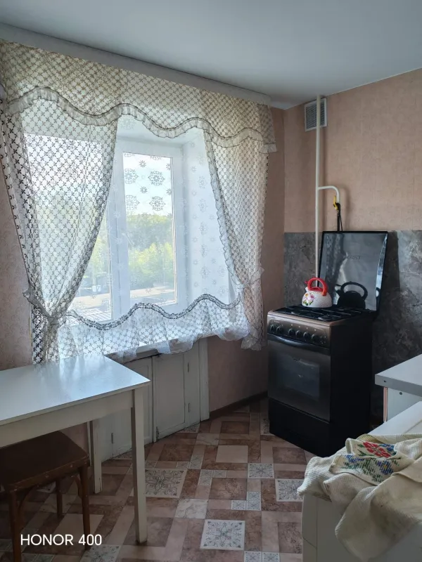 Сдам 1 комн кв.Посуточно. Возможен вариант длительного проживания. Для проживания все имеется. Квартира Уютная в центре города. - Фото 8