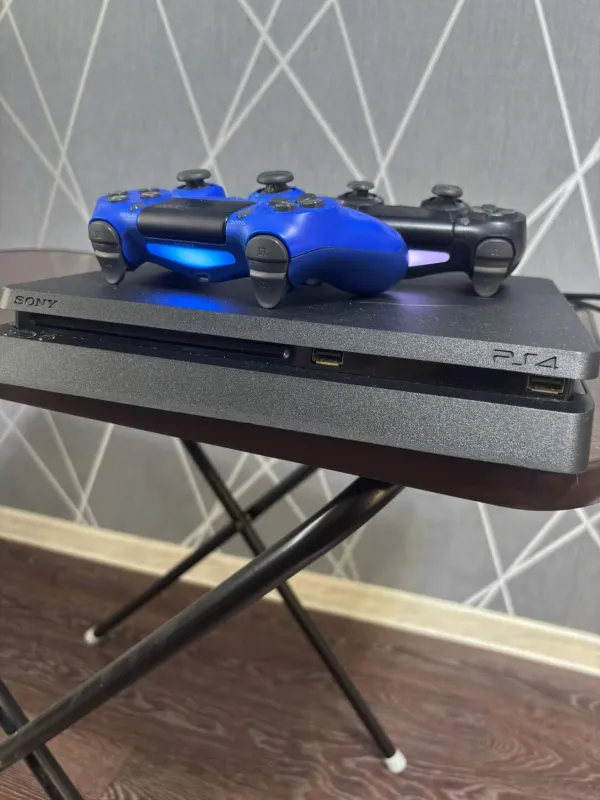 Sony PlayStation 4 Slim 1TB - Фото 2