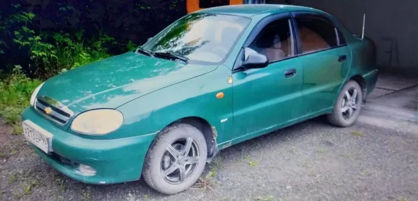 Chevrolet Lanos - Фото 1