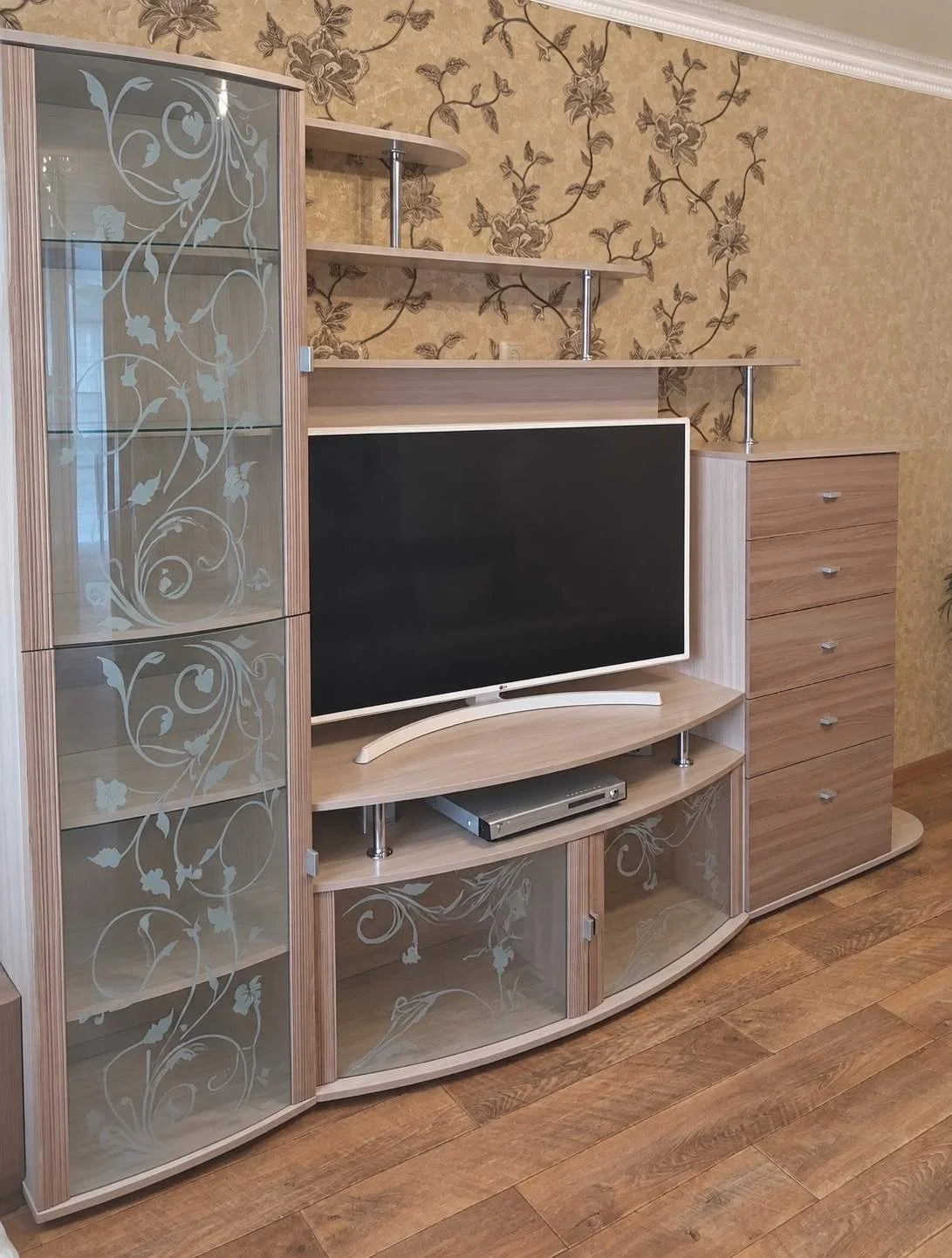 Продам стенку для гостиной - Фото 1