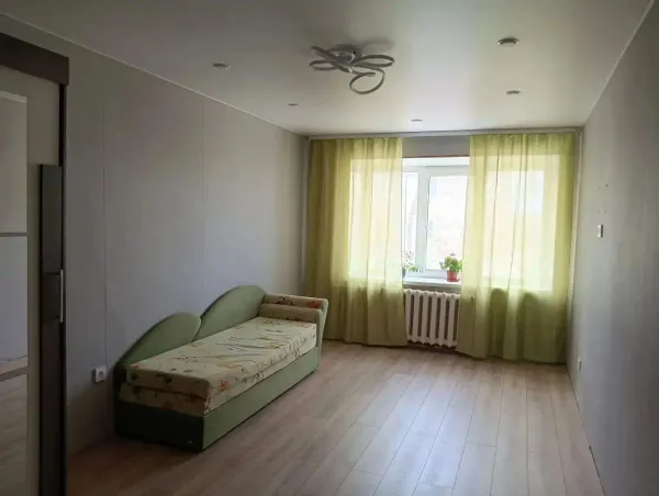 Продам 2-х комнатную квартиру - Фото 1