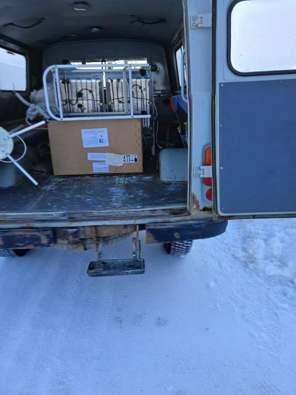 В посёлке Восток начат вывоз имущества из ОВП