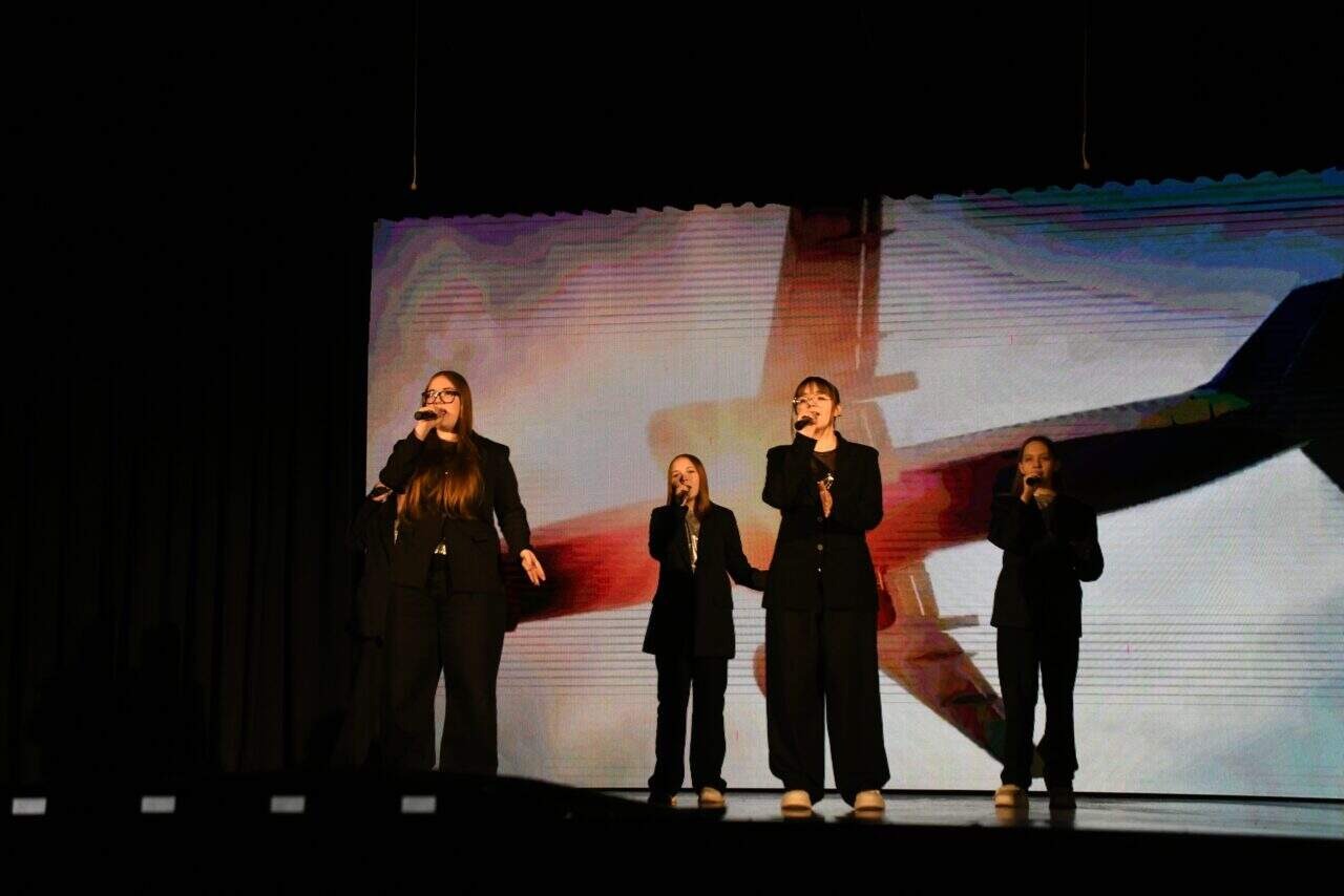 20 февраля во Дворце культуры «Металлург» состоялся праздничный концерт, посвящённый Дню защитника Отечества