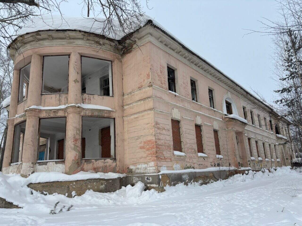 «Благодарим за понимание!» – говорит руководство Красноуральской црб