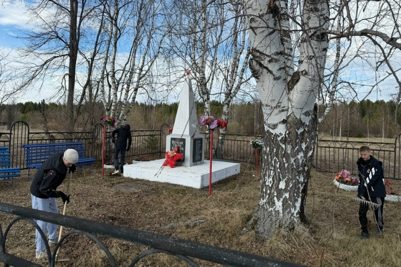 Дорога к обелиску: память, объединяющая поколения