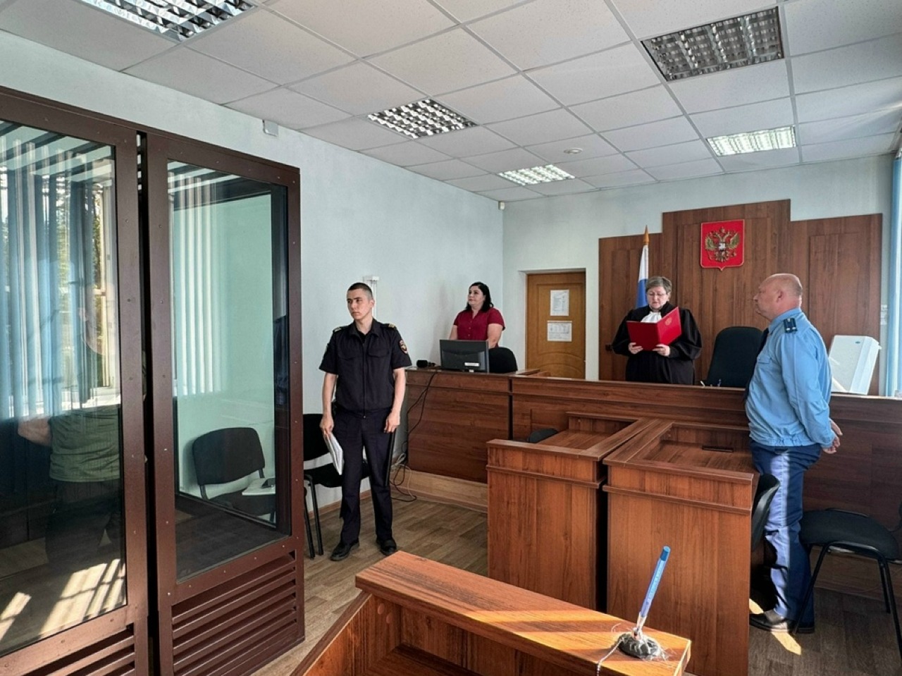 Житель поселка Баранчинский осужден к лишению свободы за угрозу применения насилия к сотруднику полиции