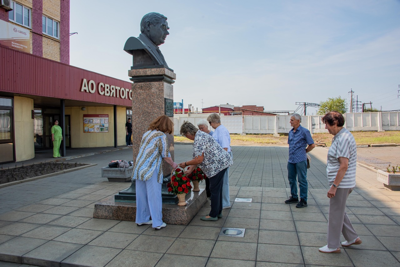 Памяти легендарного директора 