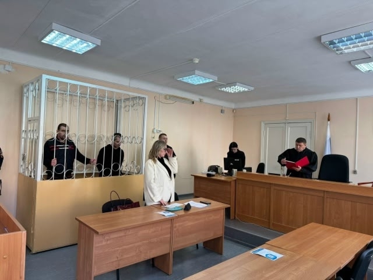 Кушвинский городской суд вынес приговор по уголовному делу о вымогательстве в отношении двух местных жителей – Романа Бакина и Александра Абросимова.