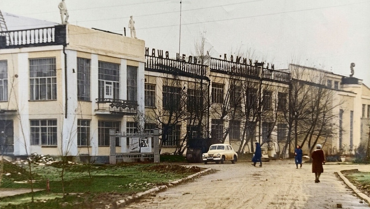 К 95-летию Красноуральска в отделе историко-краеведческой работы Дворца культуры "Металлург" обновили экспозицию «История становления города»….